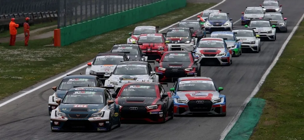 TCR DSG Endurance Italia 2020: in pista anche per l'Europeo