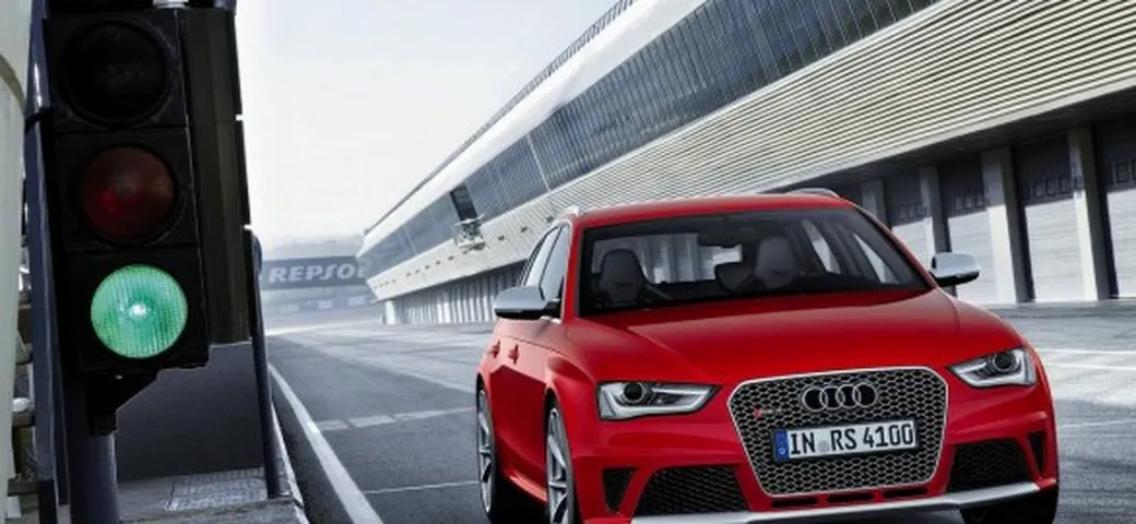 Audi RS4: la nuova avrà motore V6 biturbo