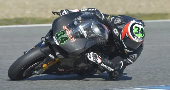 SBK Test Jerez 2015: Giugliano da record domina le Kawasaki nel Day-2 [Foto & Video]
