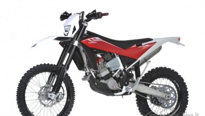 Husqvarna TE449, TE511 e TC449 2011