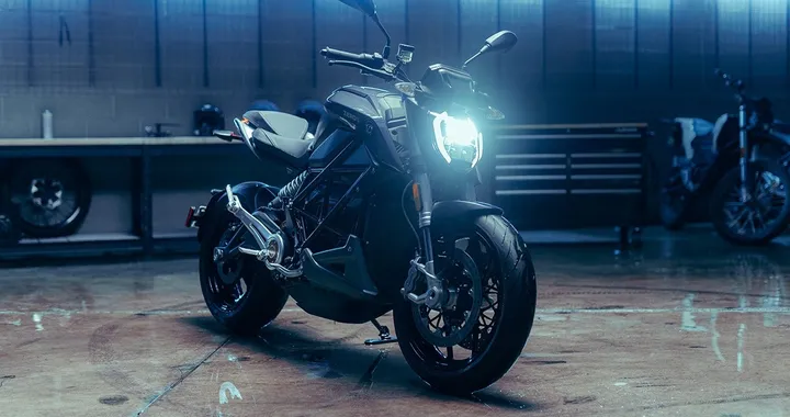 Zero Motorcycles SR 2022: più tecnologia, maggiori performance e autonomia aumentata