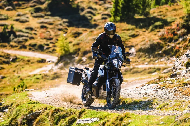 KTM lancia la nuova assicurazione dedicata ai suoi clienti