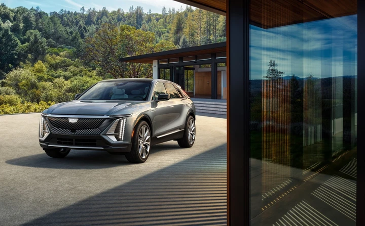 Cadillac Lyric: il SUV elettrico è pronto al debutto negli USA