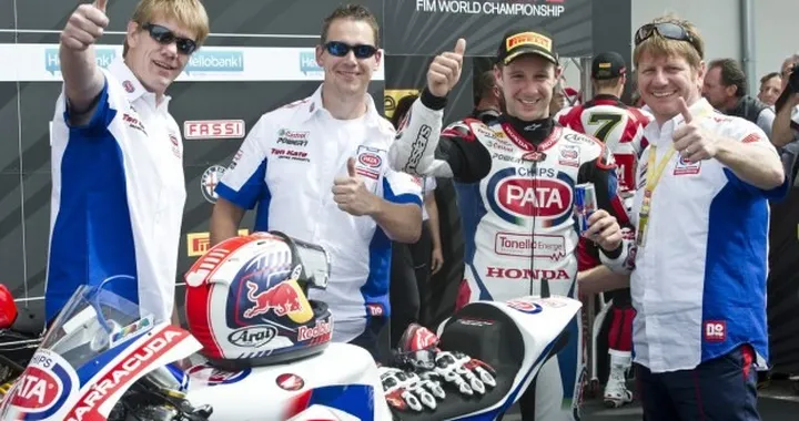 SBK Donington 2014, Rea cerca l'allungo: "Adoro questa pista"