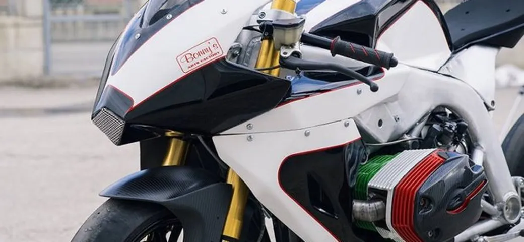 BMW Boxer Racer by Simone Conti
