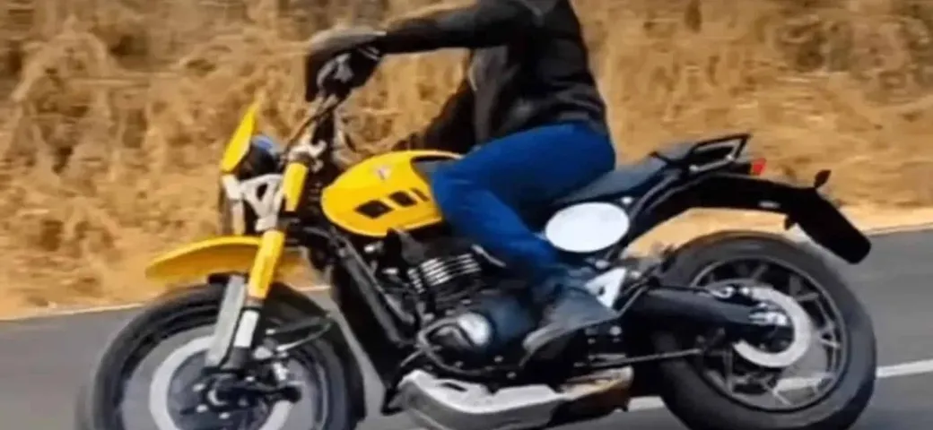 Triumph Scrambler 400 XC 2025: nuove prospettive offroad