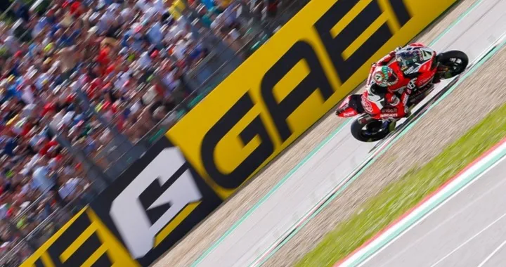 SBK Imola 2017: Vittoria di Chaz Davies in gara-1