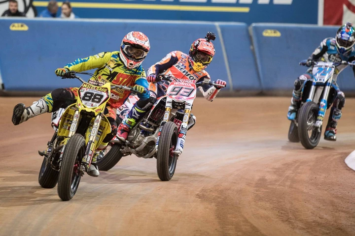 Marc Marquez salta il Superprestigio 2017