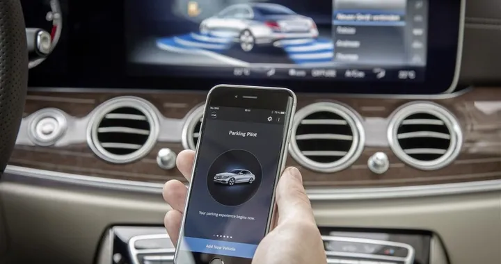 #IlFuturoOggi: Mercedes e le auto connesse