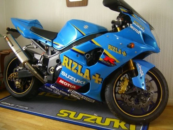 Special: Suzuki e Honda race-replica