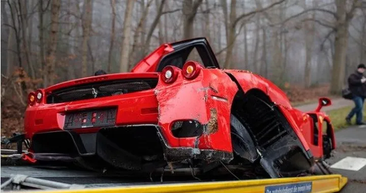 Ferrari Enzo: distrutto in Olanda uno dei soli 400 esemplari