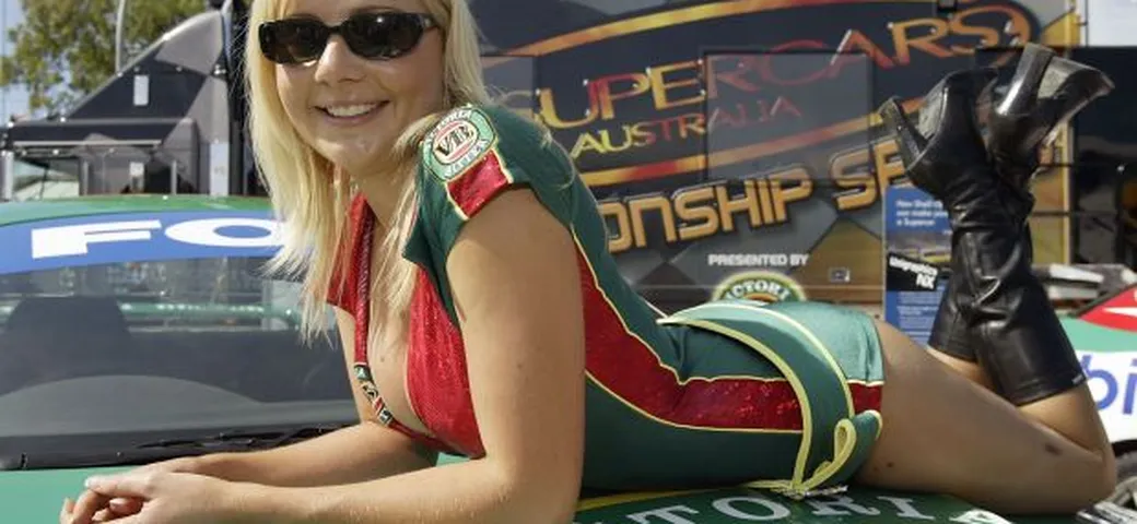 Volete far colpo su una donna? Non acquistate una supercar