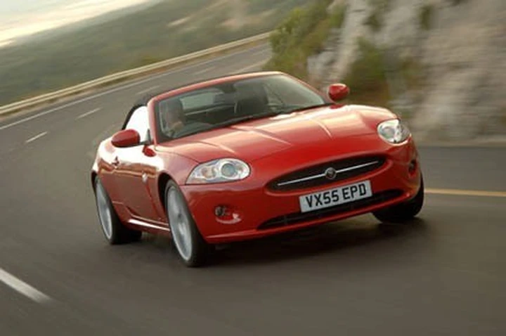 Jaguar XK - arriva la piccola (3,5 litri)