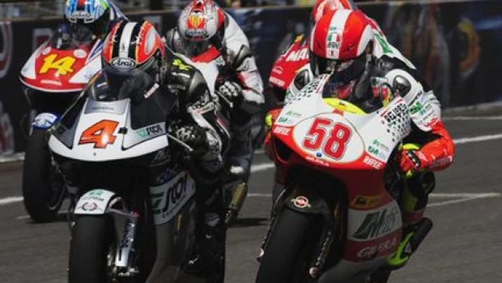 Mission Impossible: Simoncelli VS Aoyama per la corona della 250