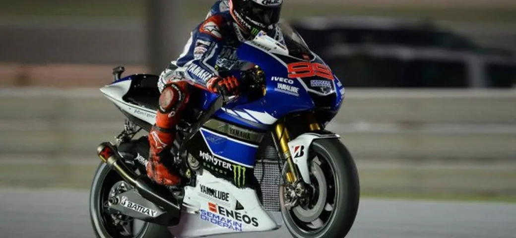 MotoGP, Losail: Lorenzo-Crutchlow-Rossi firmano la supremazia Yamaha nelle libere del giovedì