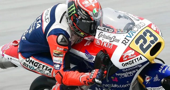 Moto3: Antonelli in pole a Sepang