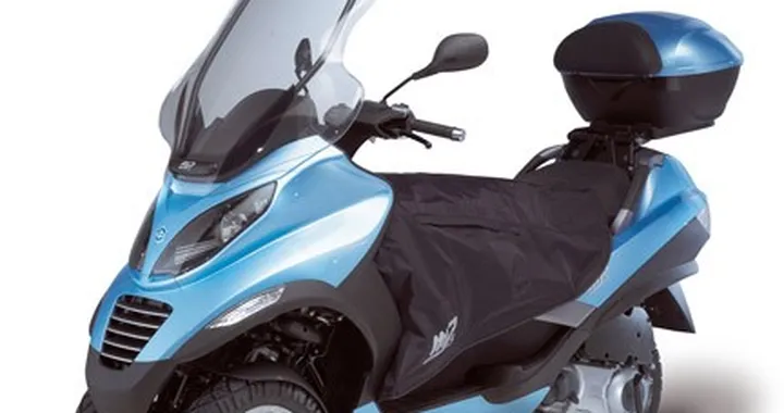 Eicma 2006: linea accessori Piaggio MP3
