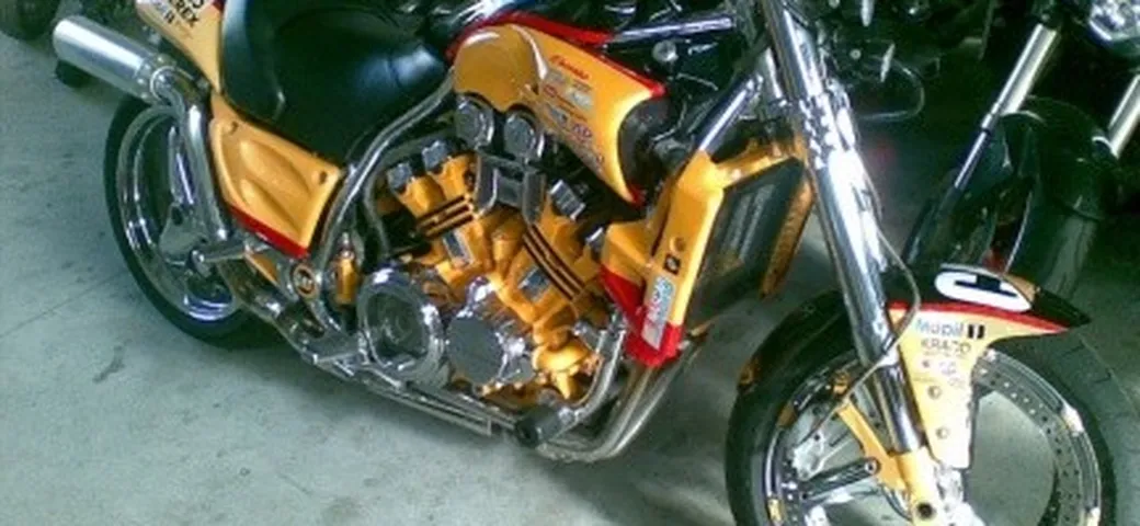 Yamaha Vmax Special CAT