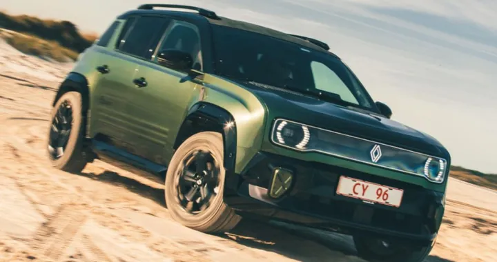 Renault 4 si presenta con il 4x4 per decollare nel mercato