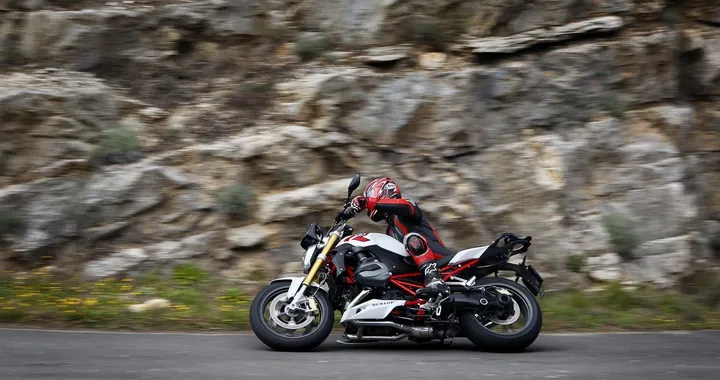 Dunlop RoadSmart III: nuovo pneumatico Touring