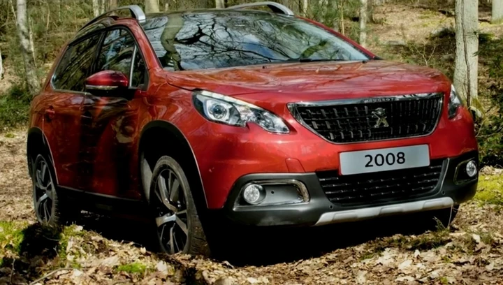 Peugeot 2008 con Stephane Peterhansel