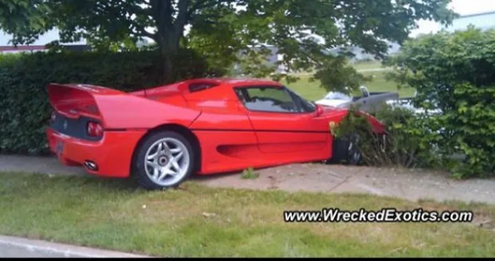 Ferrari: il dipartimento della Giustizia USA non rimborsa una F50 distrutta da un agente FBI