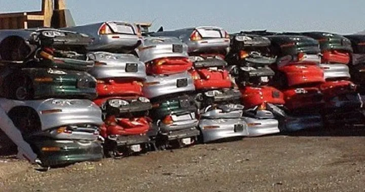 Il lato oscuro delle auto elettriche secondo Greenpeace