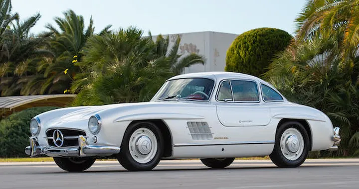 Mercedes-Benz 300 SL all'asta da Bonhams a Goodwood