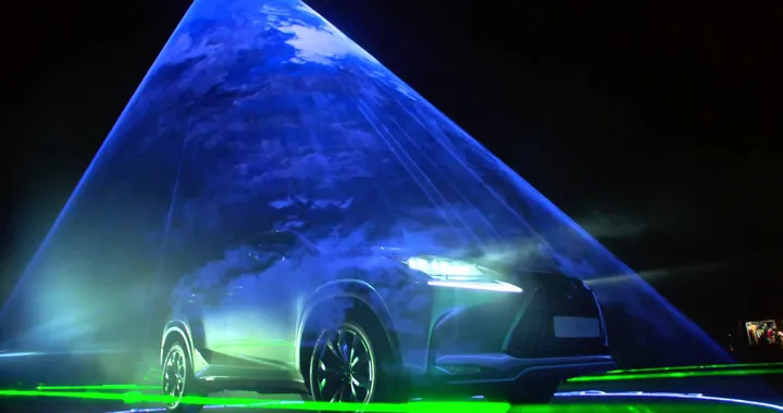 La Lexus NX suona con Will.i.am. [Video]