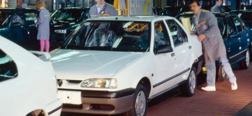Renault: la fabbrica di Douai compie 40 anni