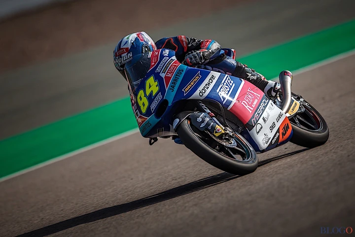 Moto3 Brno 2018: Kornfeil, prima pole! I big entrano tardi in pista e… “pagano”