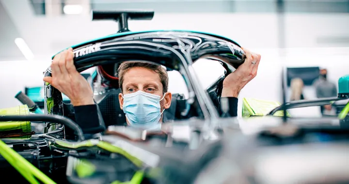 F1: Grosjean torna in pista grazie a Mercedes