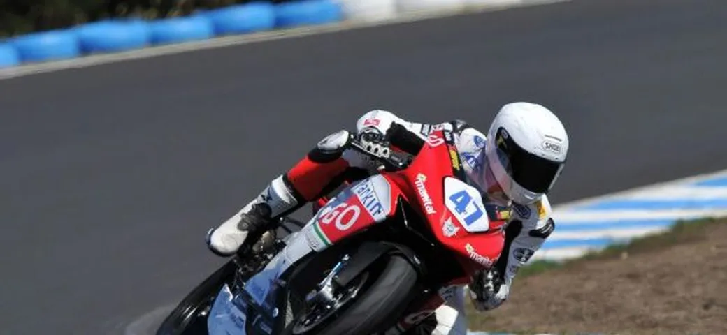 Esordio positivo della MV Agusta F3 in Supersport: la fiducia di Rolfo, Iddon e Rovelli
