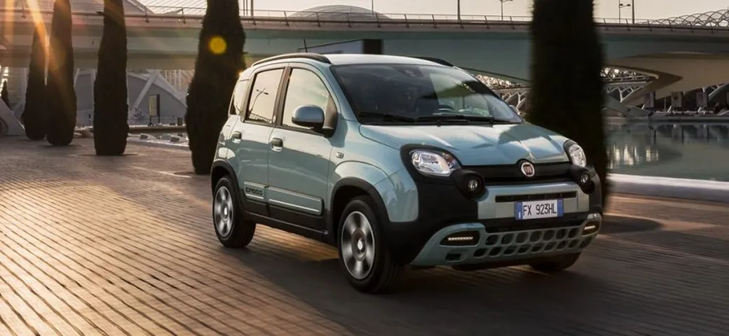Mercato auto Italia, brusco calo a febbraio: -6,3 % di immatricolazioni