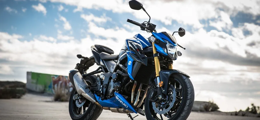 Suzuki GSX-S: allo studio la versione 300?