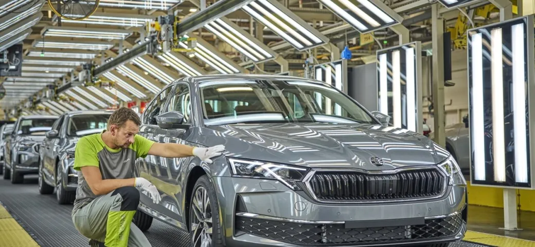 La prima Skoda Octavia restyling è uscita dall'impianto di Kvasiny