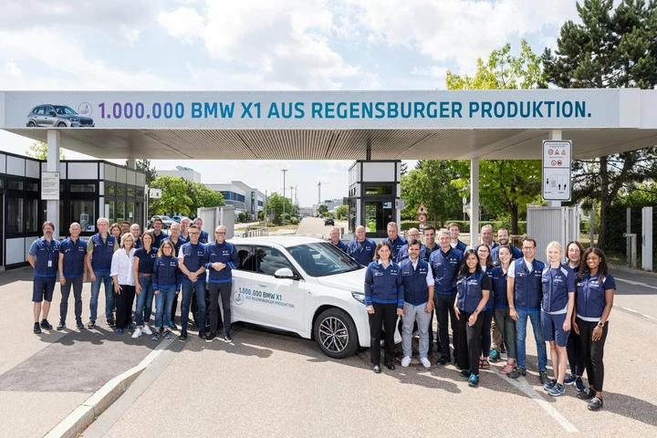 BMW X1: prodotto il milionesimo esemplare a Ratisbona [FOTO]