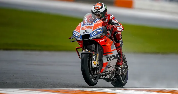 Honda su Lorenzo: "Daremo a Jorge la moto giusta per vincere"