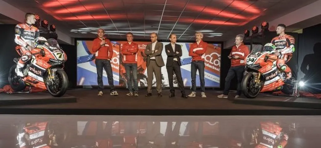 WSBK 2016: presentato il team Aruba.it Racing Ducati [Foto]