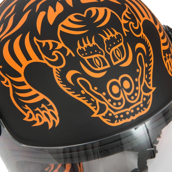 Helmo e IUTER insieme per un casco Limited Edition