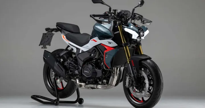 TNT 550, la scommessa Benelli per dominare le naked di media cilindrata