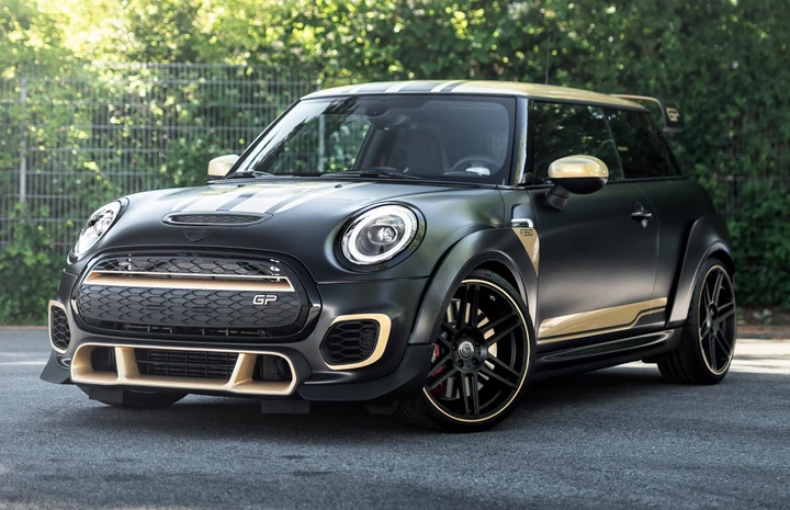 Mini John Cooper Works by Manhart