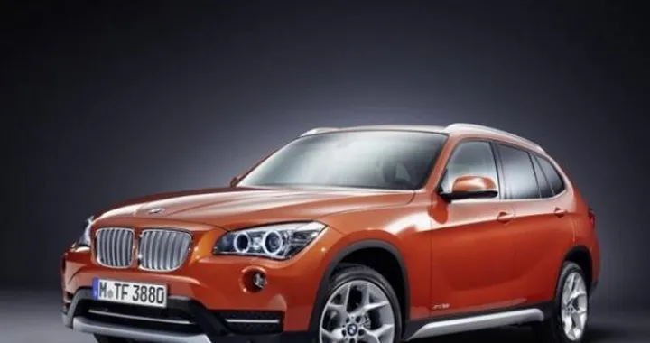BMW X1: prime immagini del restyling