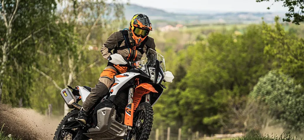KTM 890 Adventure R pronta a dare battaglia al Prologo di Erzbergrodeo 2023