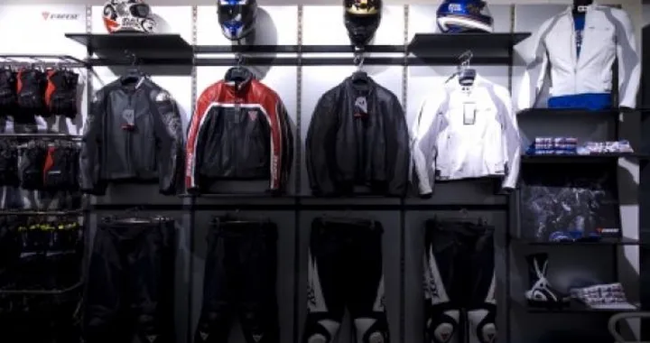 Nuovo negozio Dainese D-Store a Bologna