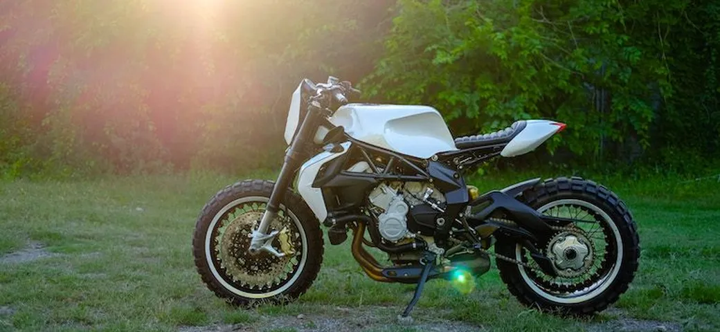 MV Agusta Brutale 800: special per beneficienza