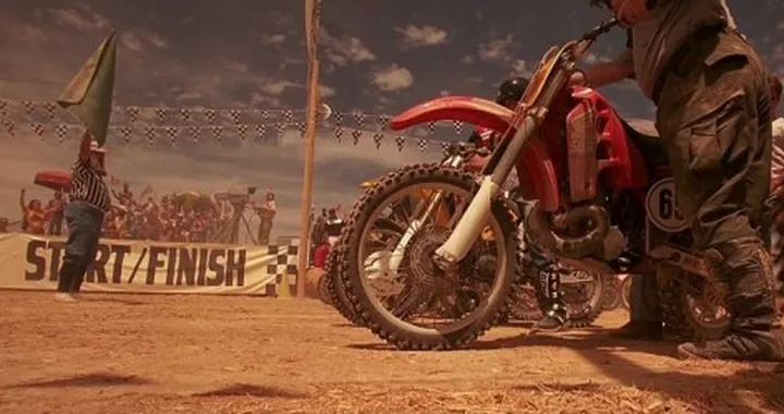 MotoCult: "Paura e delirio a Las Vegas" e la Mint 400