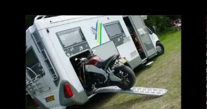 RollinBike: motocampeggio in tutta libertà