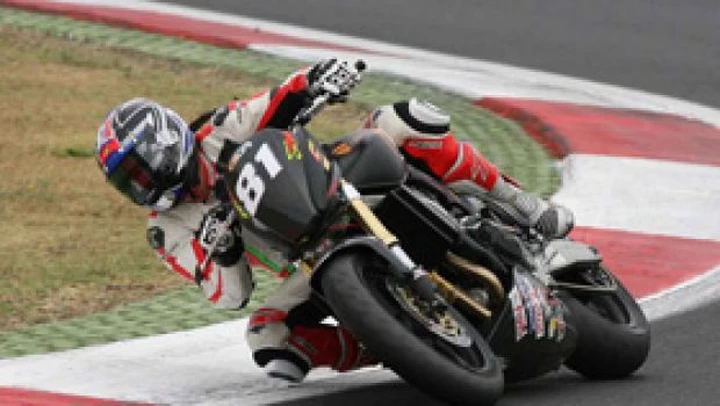 Domani sera su MotoTV la prima puntata di Motoreality, primo reality dedicato alle corse