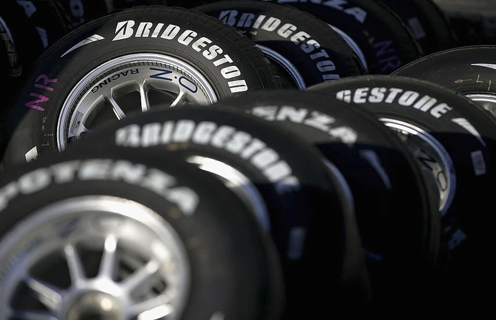 Bridgestone trema e opera dei tagli netti al personale: centinaia di posti di lavoro tagliati